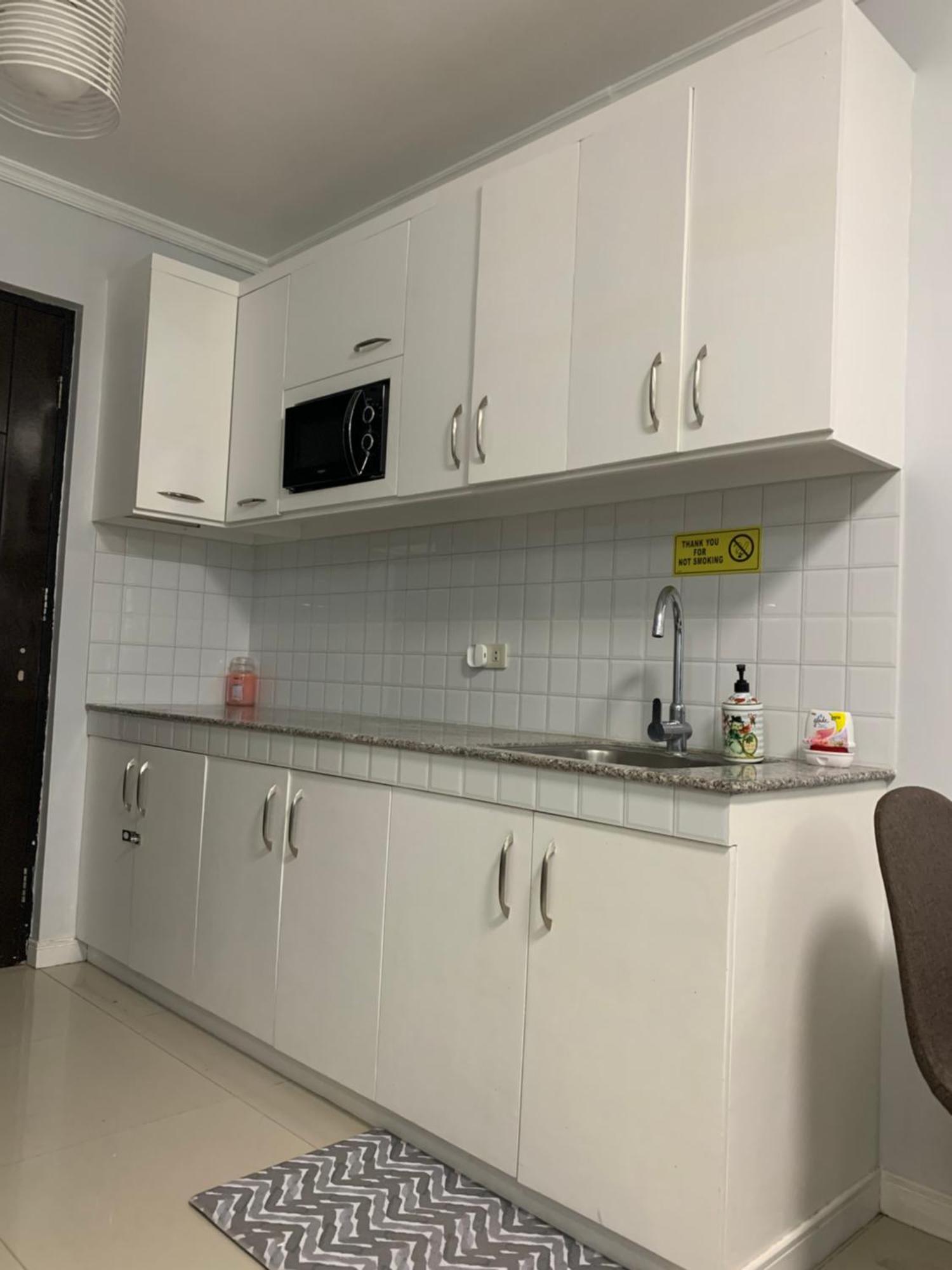 Spacious 2-Bedroom Condo,Wifi,Netflix,Free Parking カガヤン・デ・オロ エクステリア 写真